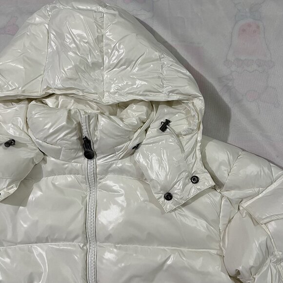 Moncler White Zip-Up Hooded Down Jacket - Picture 9 of 12